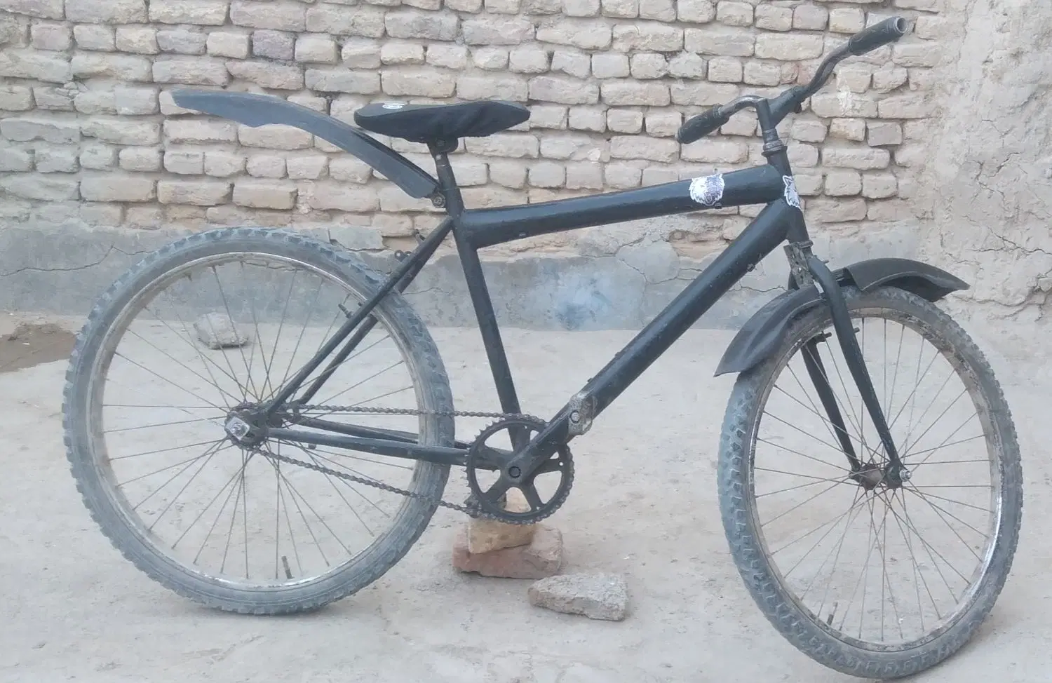 دوچرخه ۲۶|دوچرخه، اسکیت، اسکوتر|نیمروز, |دیوار
