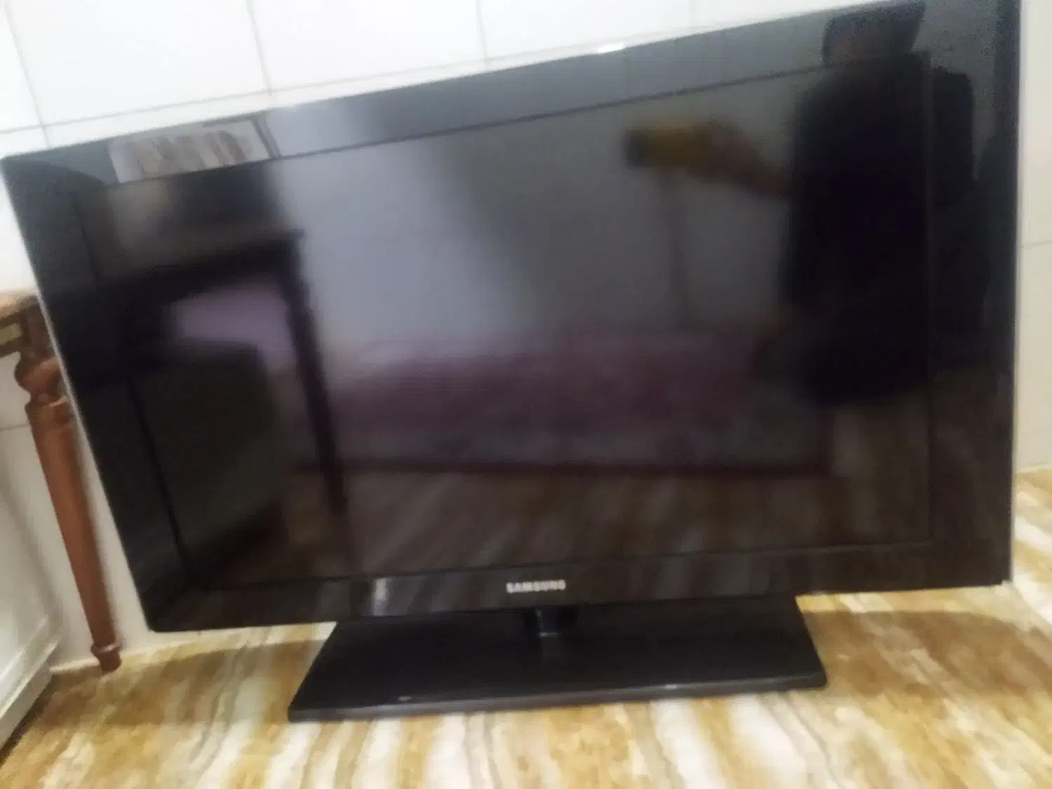 تلویزیون ال سی دی|تلویزیون و پروژکتور|تهران, شهرک ولیعصر جنوبی|دیوار