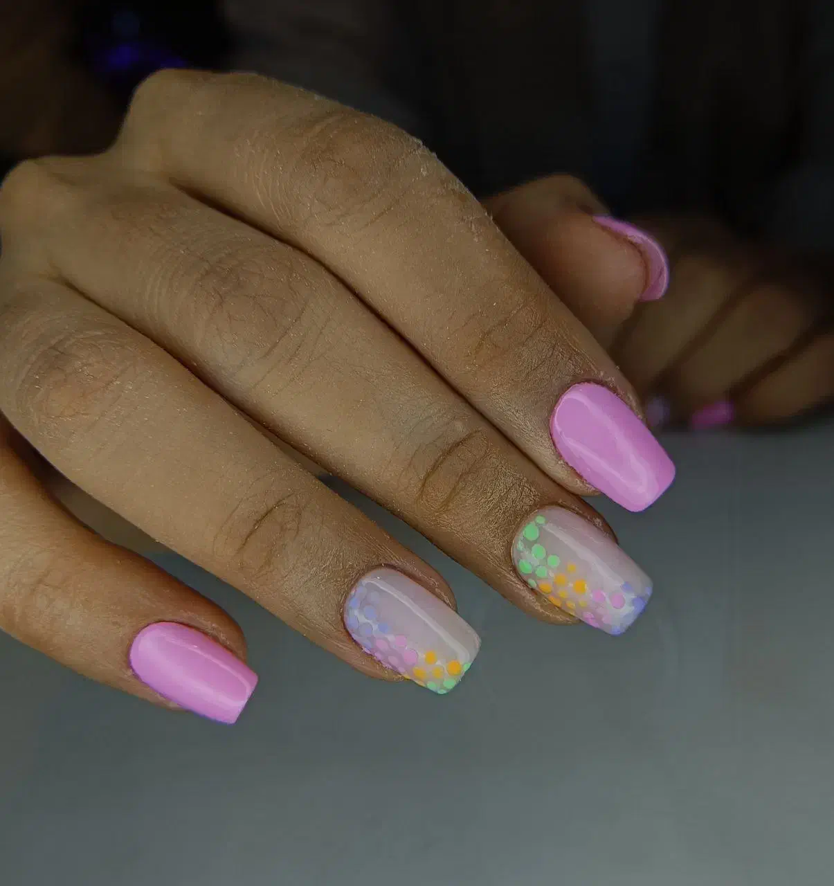 مدل خدمات کاشت و ترمیم ناخن|خدمات آرایشگری و زیبایی|اصفهان, سرچشمه|دیوار