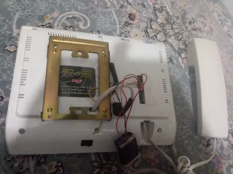 آیفون|تلفن رومیزی|رباط‌کریم, مسکن مهر آبشناسان|دیوار