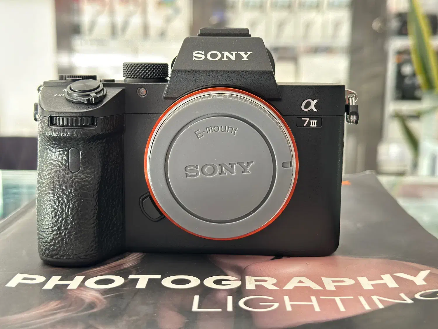 دوربین سونی Sony a7 III Mirrorless 900shut|دوربین عکاسی و فیلمبرداری|شیراز, سینما سعدی|دیوار