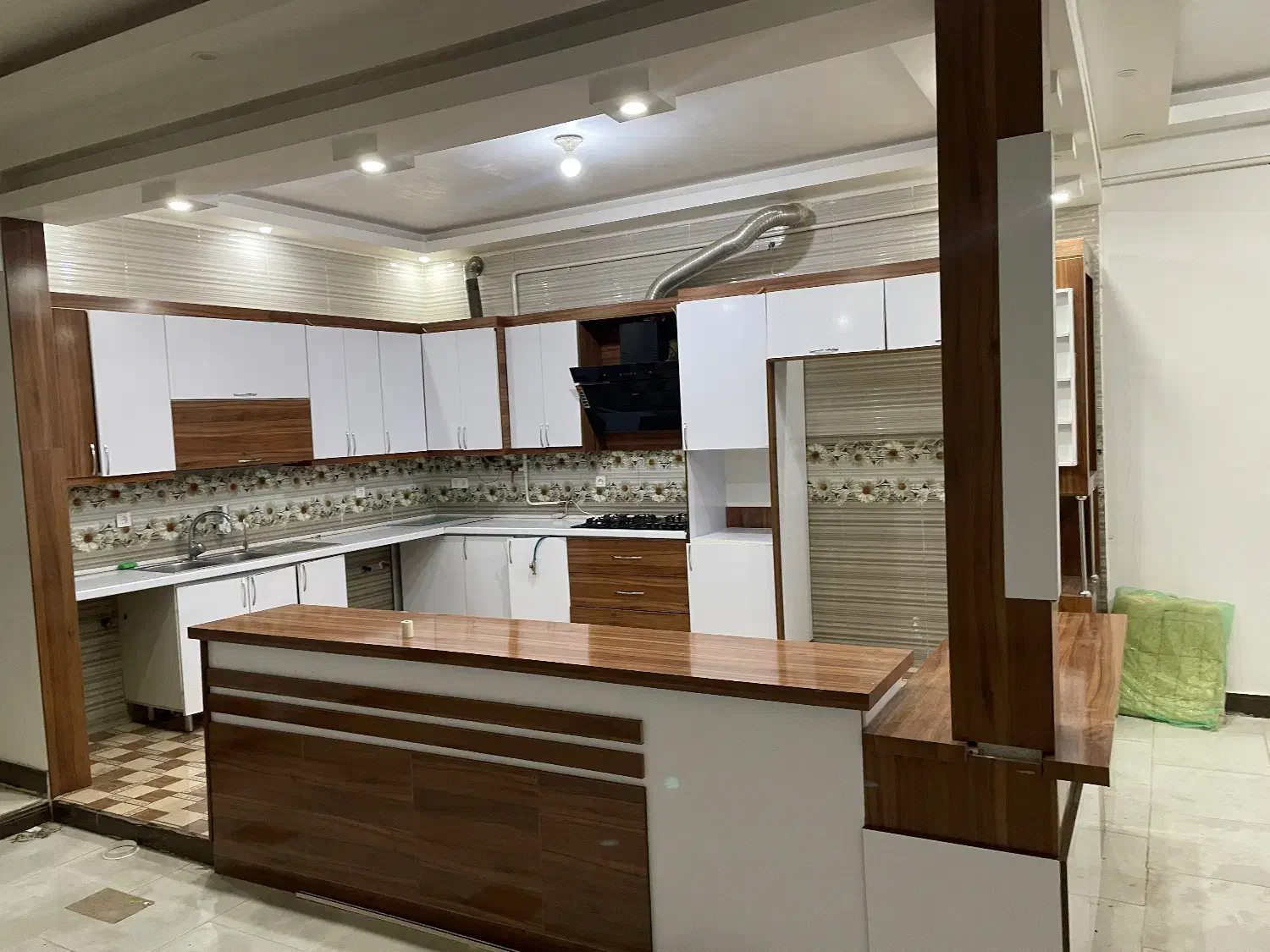 کابینت|مصالح و تجهیزات ساختمان|زابل, |دیوار