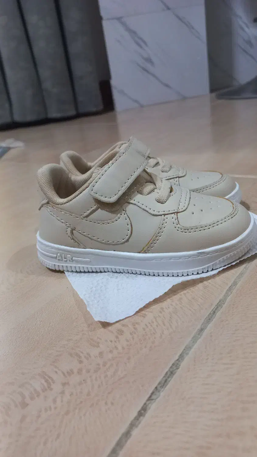 کفش کتونی اسپرت سایز۲۵|کفش و لباس بچه|رشت, حمیدیان|دیوار