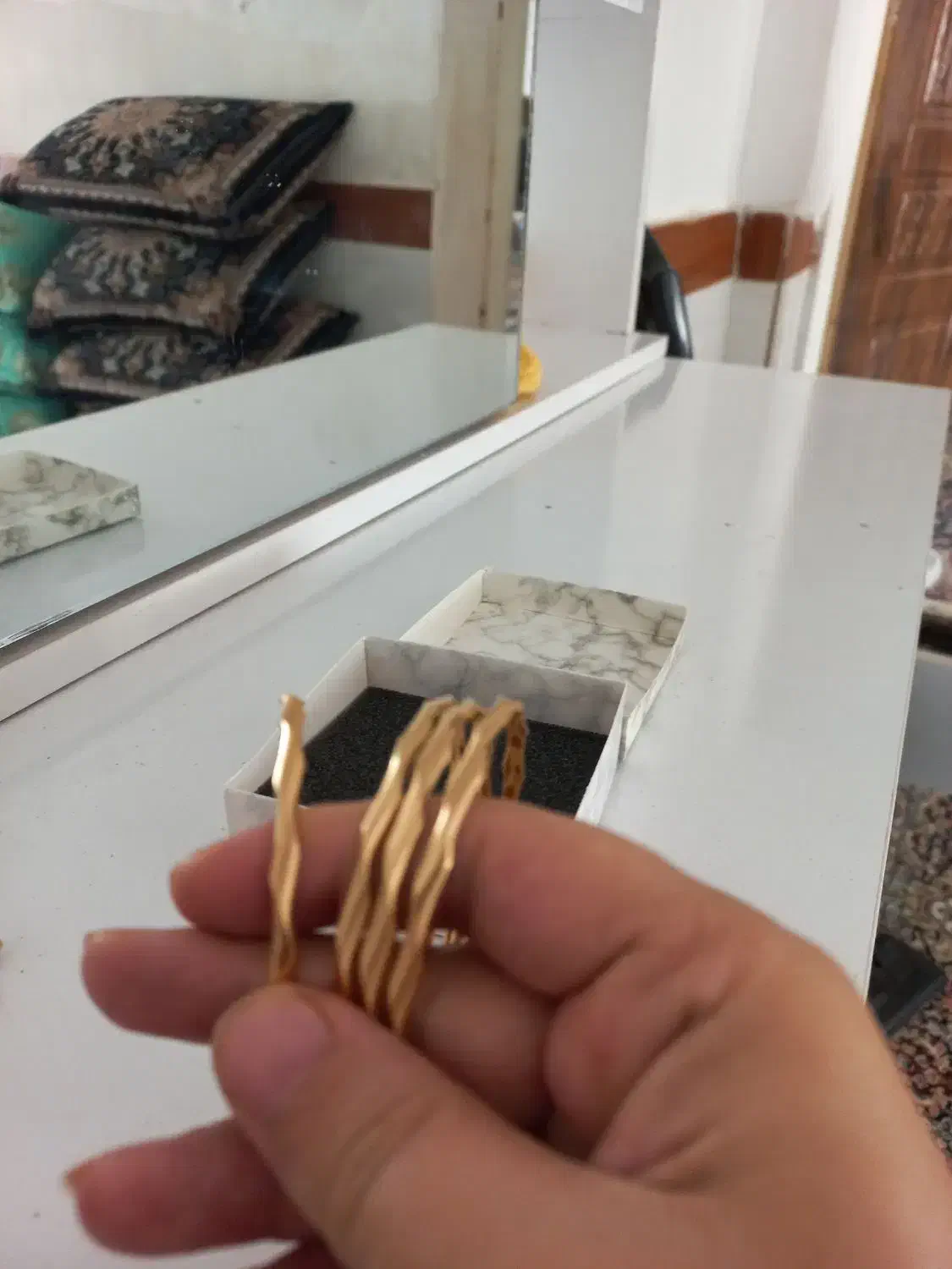 النگو استخوانی نو نوعه|جواهرات|بروجرد, |دیوار