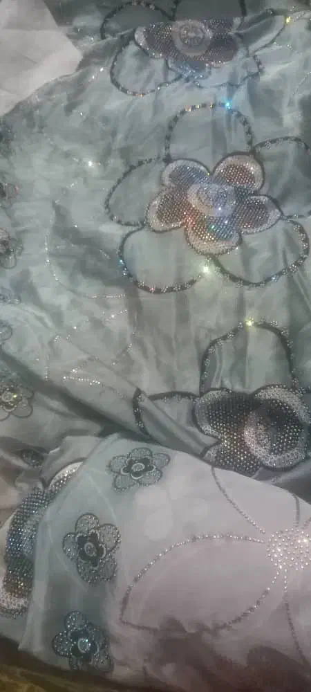 لباس|لباس|هیدوچ, |دیوار