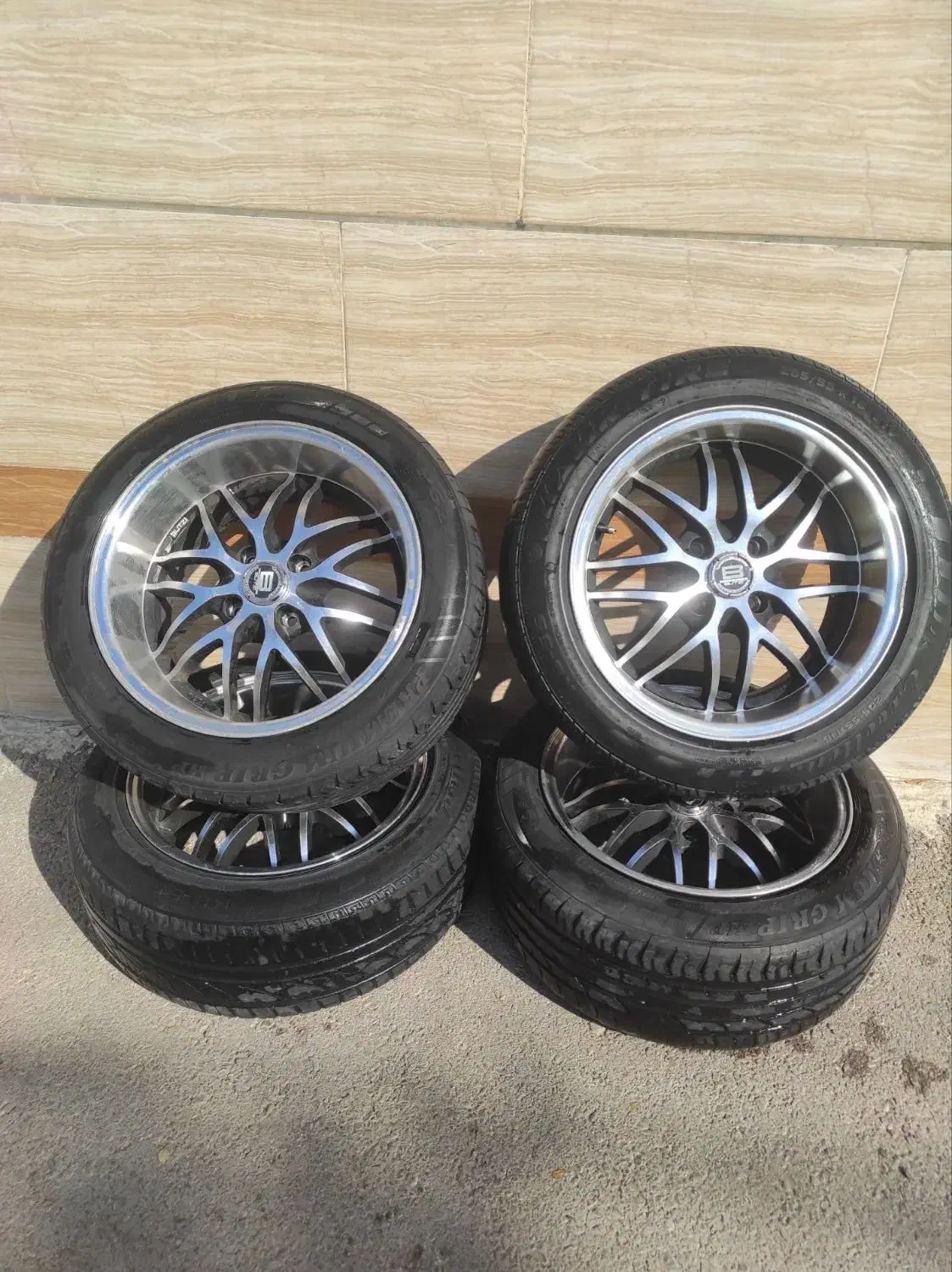 لاستیک خودرو سواری|قطعات یدکی و لوازم جانبی|خرم‌آباد, |دیوار