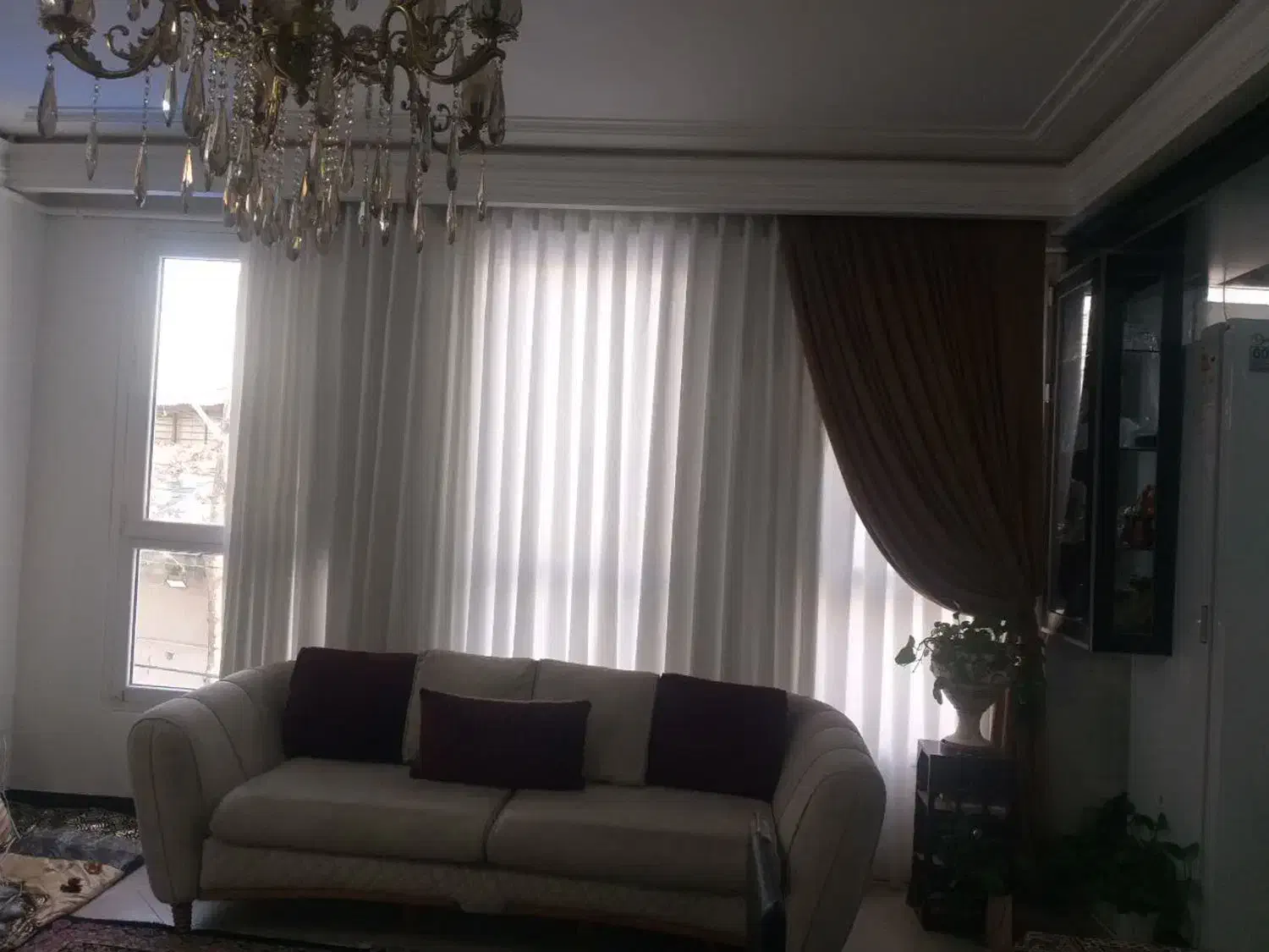 89متر تختی.|فروش آپارتمان|بروجرد, |دیوار