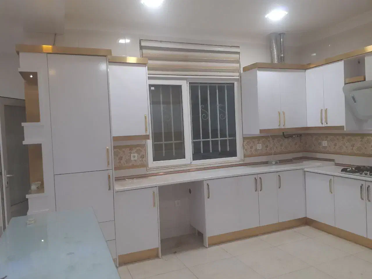 کابینت mdf از نوع کینگ گلاس|مصالح و تجهیزات ساختمان|قائن, |دیوار