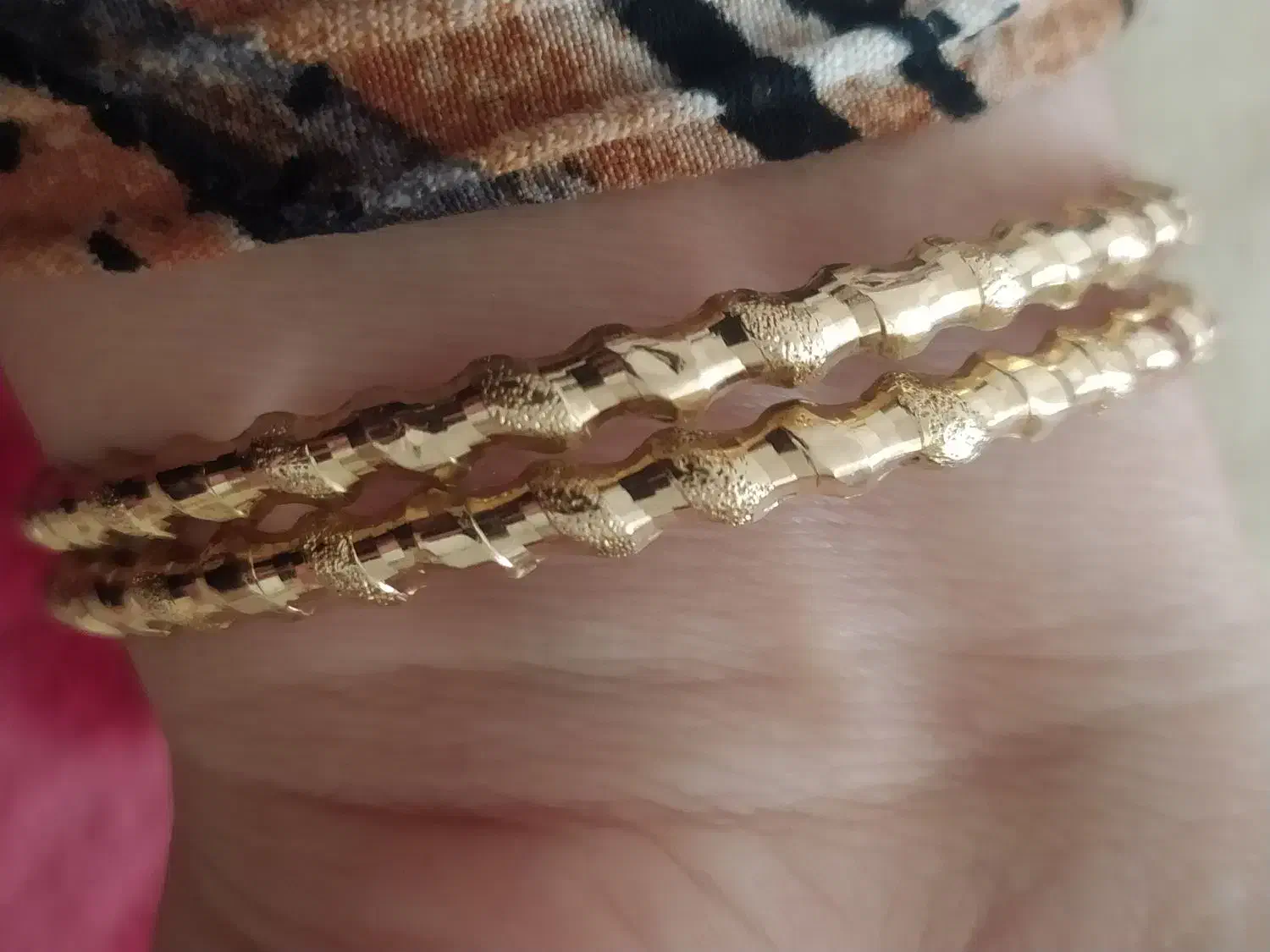 النگو استخوانی یک عددایسونم|جواهرات|نورآباد ممسنی, |دیوار