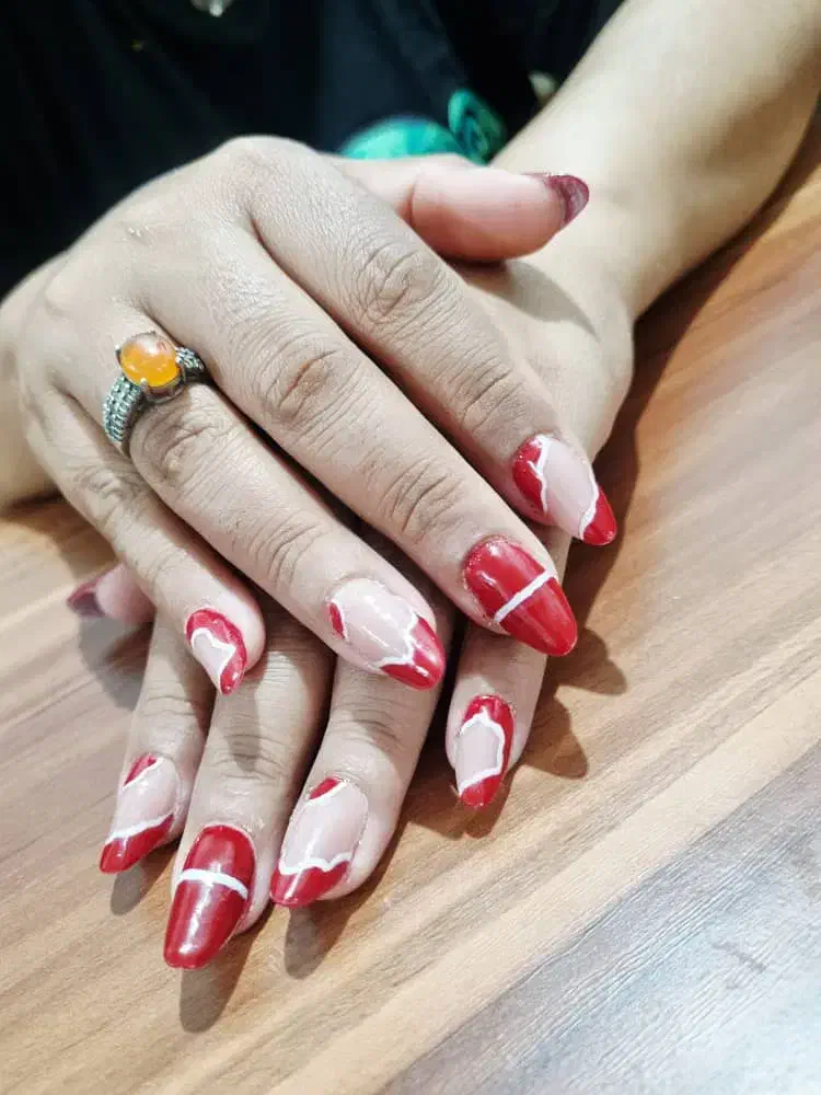 کاشت فقط ۳۰۰تومن|خدمات آرایشگری و زیبایی|بم, |دیوار