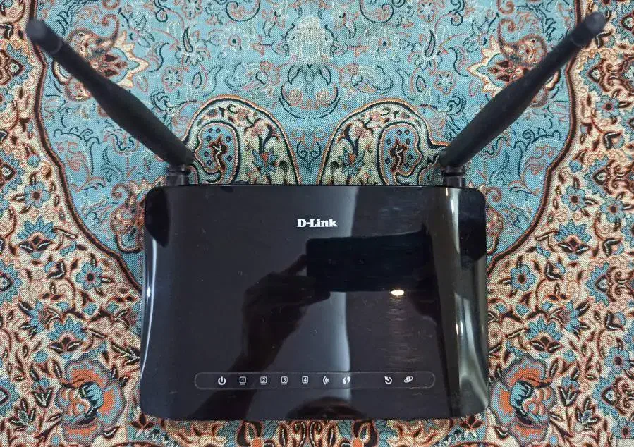 مودم دی-لینک مدل DSL-2740U دو آنتن ADSL2P|مودم و تجهیزات شبکه|تهران, هفت حوض|دیوار