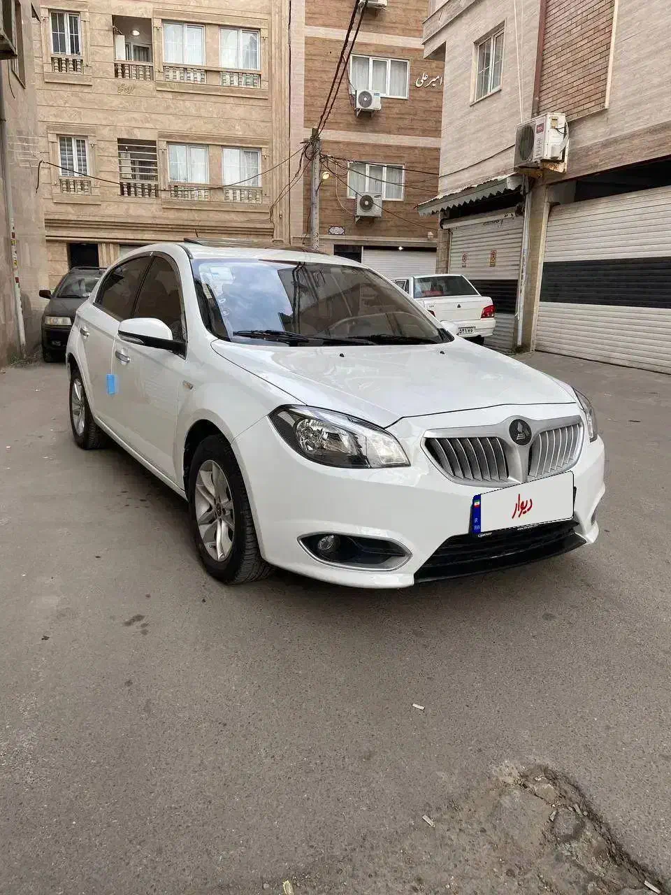 برلیانس ۹۴ وارداتی|خودرو سواری و وانت|رشت, یخسازی|دیوار