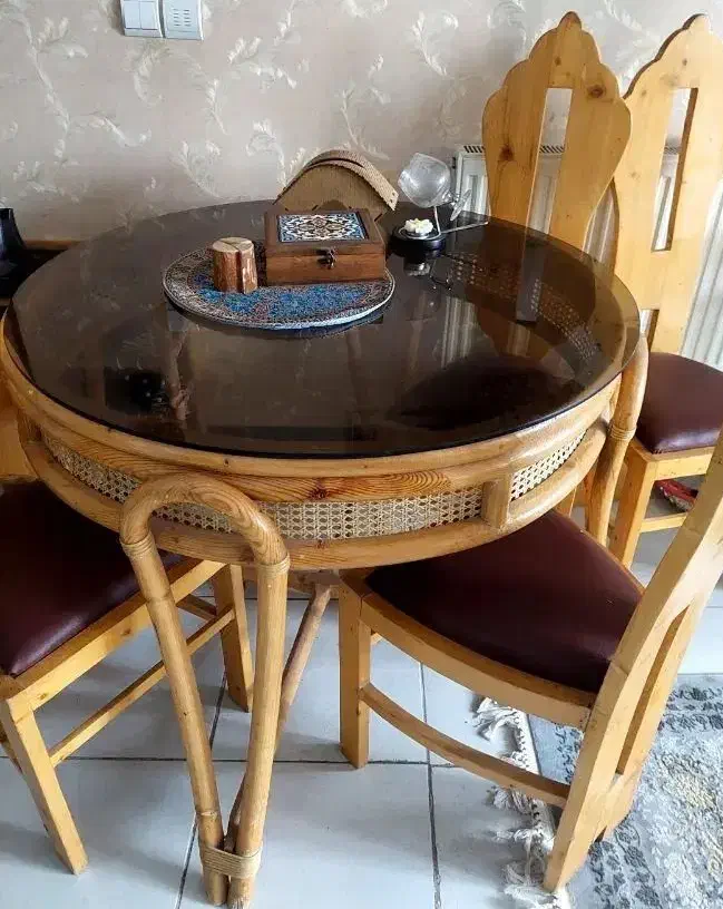 میز ناهار خوری چهار نفره|میز و صندلی غذاخوری|فولادشهر, مسکن مهر فولادشهر|دیوار