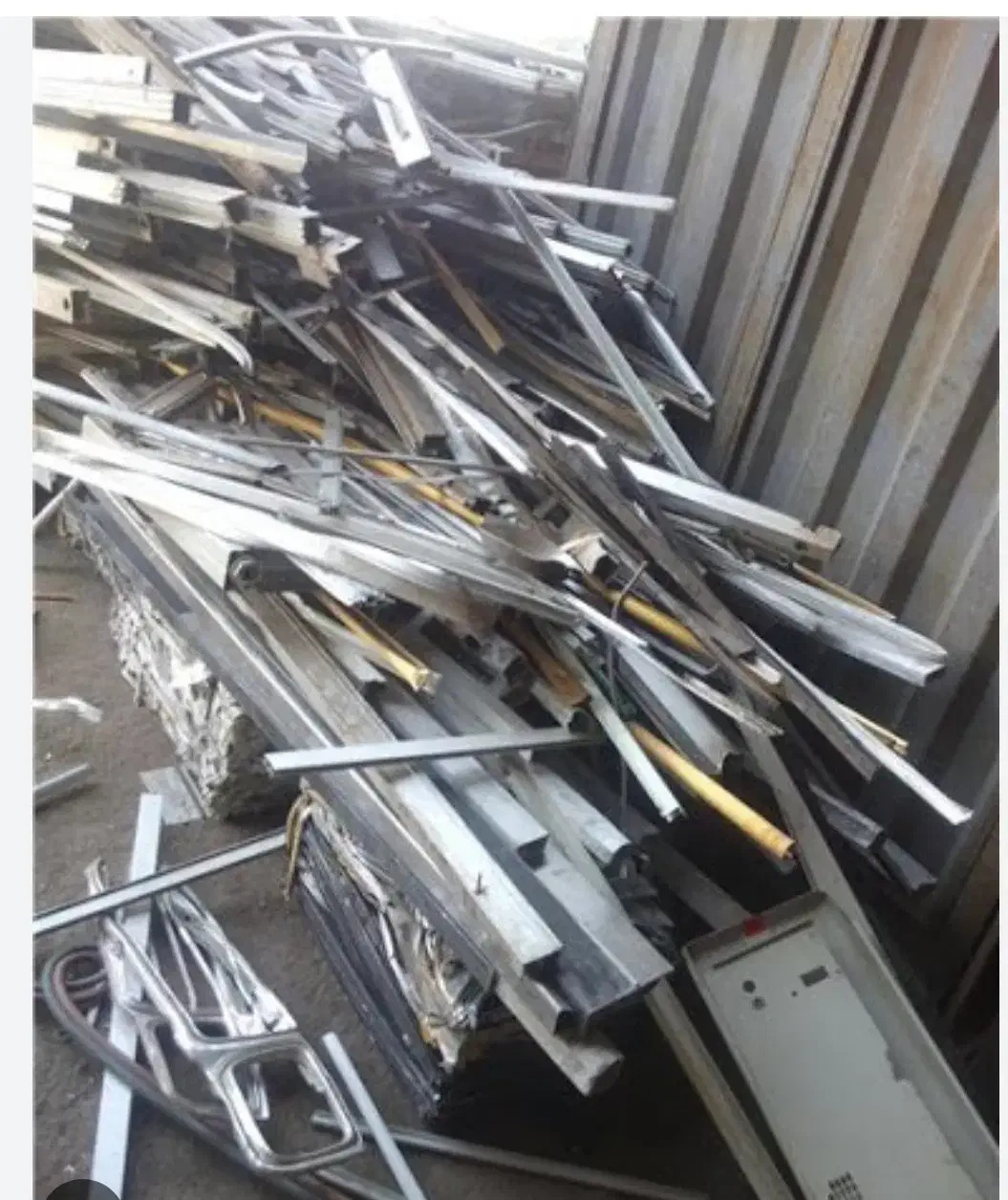 ضایعات پروفیل و شاخه آلومینیوم|خدمات پیشه و مهارت|اصفهان, شهرک صنعتی امیرکبیر (شاپور جدید)|دیوار