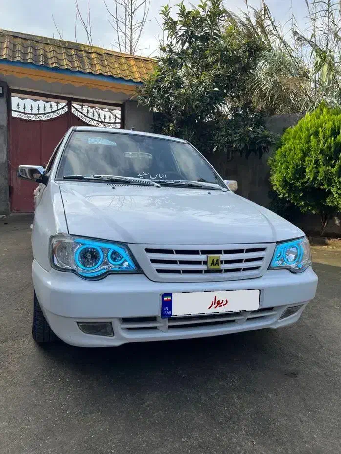 ۱۳۲ مدل۹۶|خودرو سواری و وانت|رشت, توشیبا|دیوار