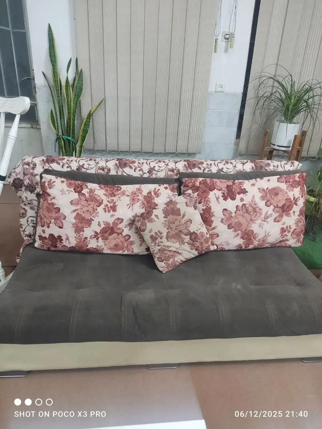 مبلمان|مبلمان خانگی و میز عسلی|اردکان, |دیوار