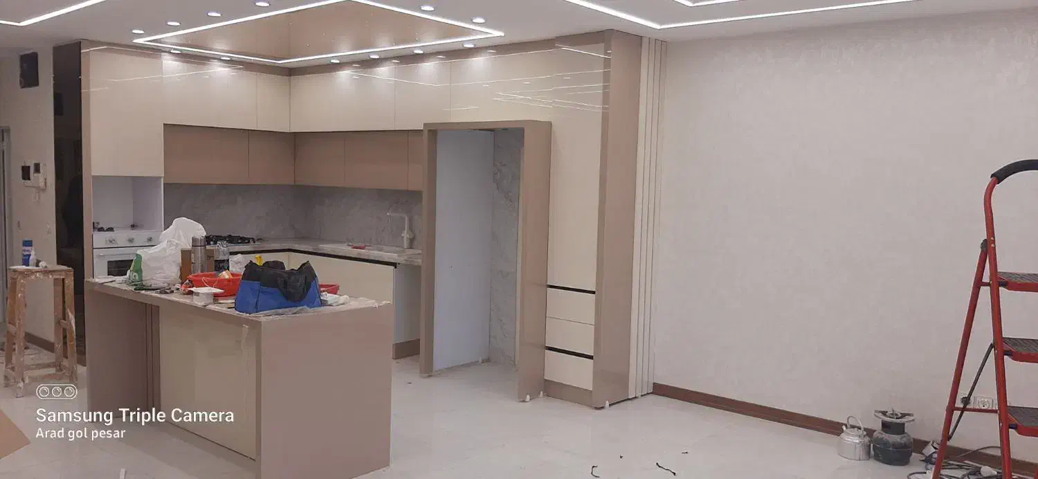 ساخت و تعمیر کابینت کمد درب چوبی با کمترین هزینه|خدمات پیشه و مهارت|اصفهان, ملکشهر|دیوار