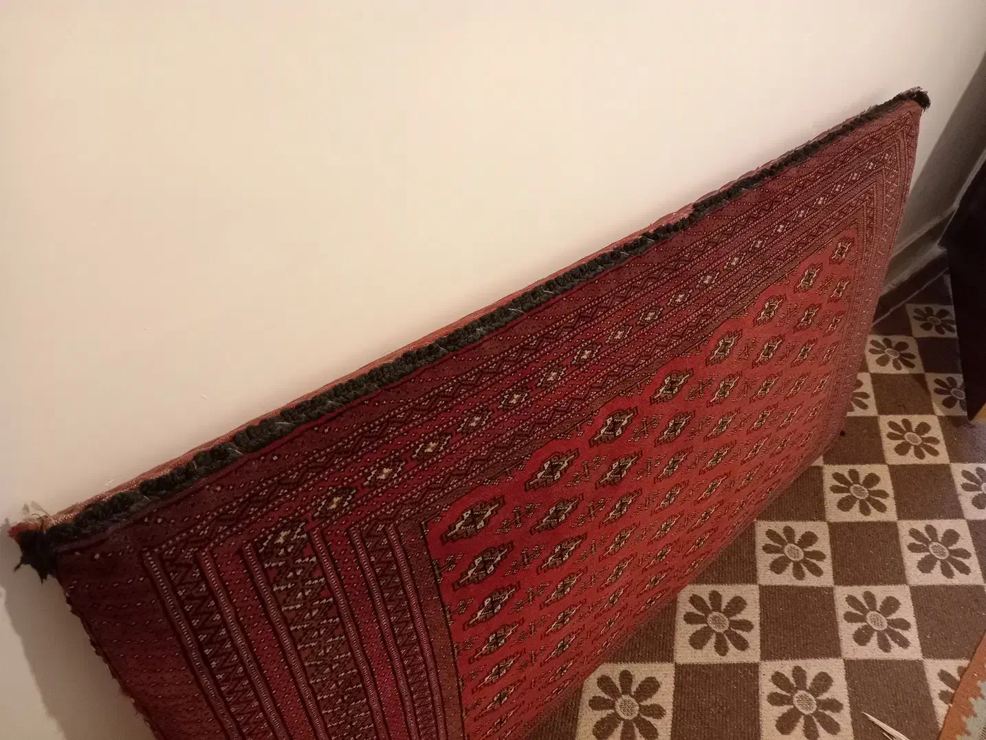 پشتی ترکمن ریز بافت، قدیمی|پشتی|بوشهر, |دیوار