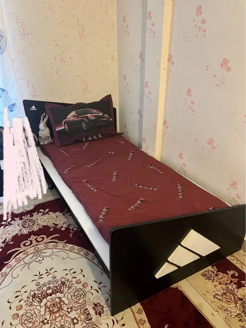 تخت نوجوان آدیداس اسپرت|تخت و سرویس خواب|قرچک, پارک جنگلی|دیوار