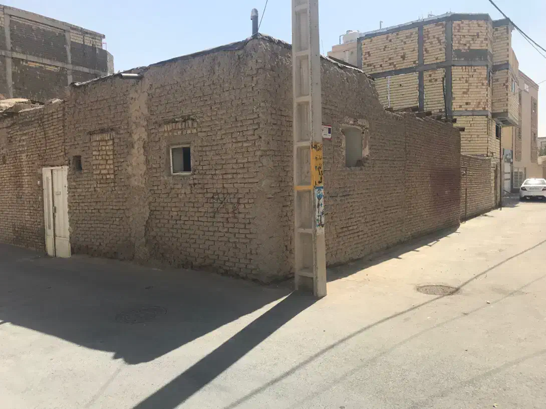 کلنگی ۱۴۵ متری|فروش زمین و ملک کلنگی|اصفهان, گلستان|دیوار