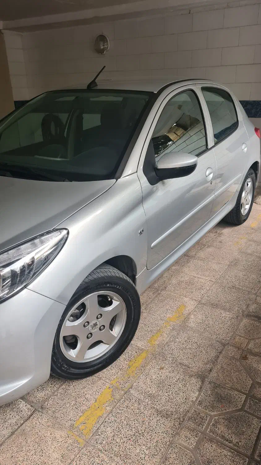 پژو ۲۰۷ مدل ۹۷|خودرو سواری و وانت|کرج, شهرک جهازیها|دیوار