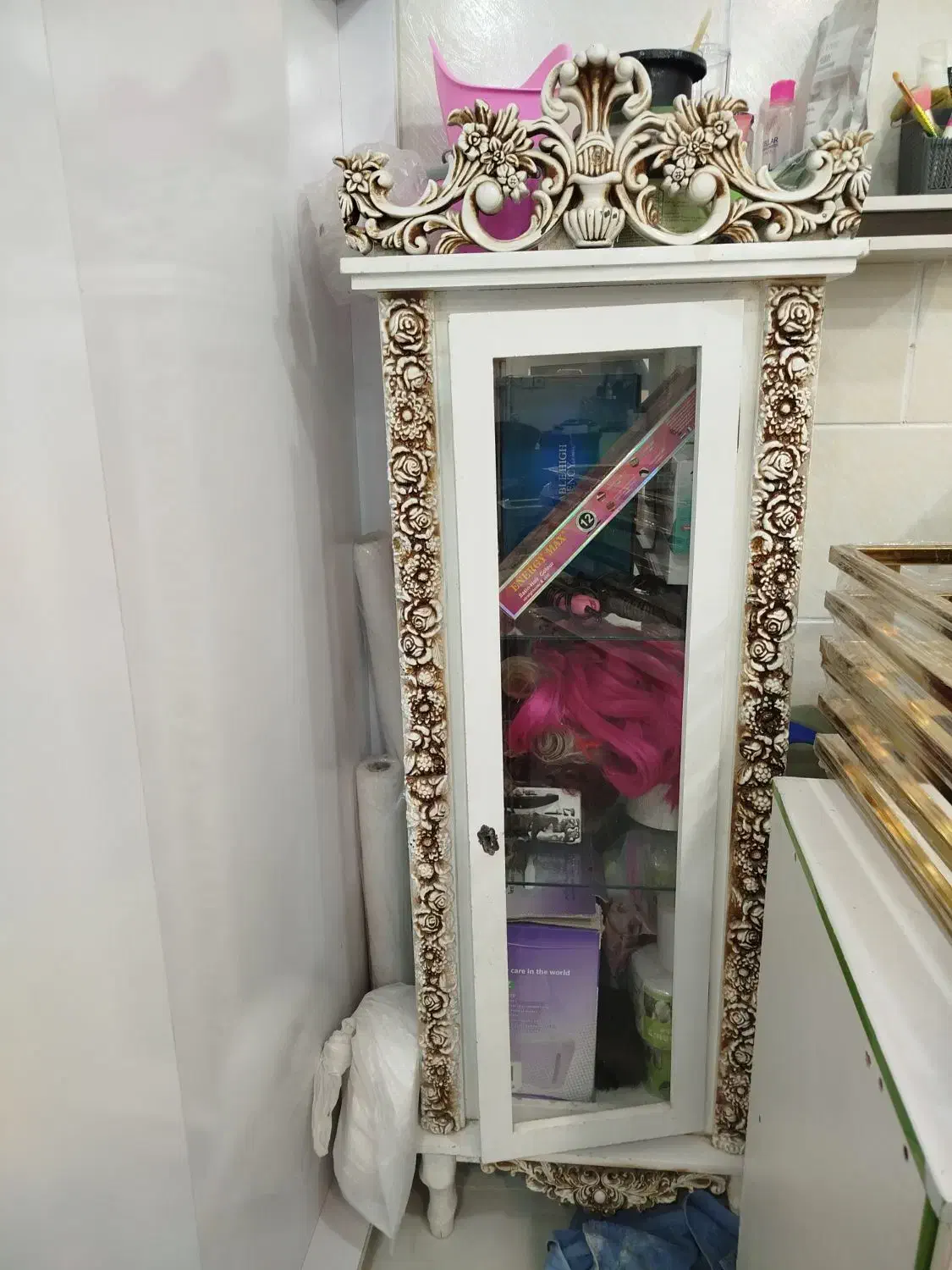 لوازم آرایشگاه|آرایشگاه و سالنهای زیبایی|خشت, |دیوار