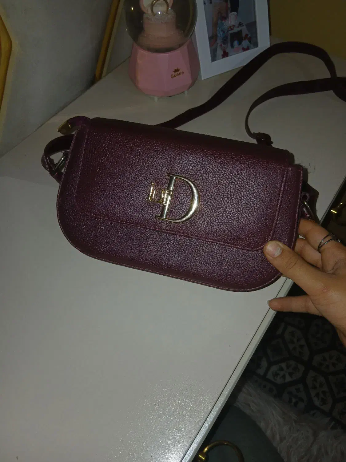 کیفنونو|کیف، کفش، کمربند|قم, باسکول|دیوار