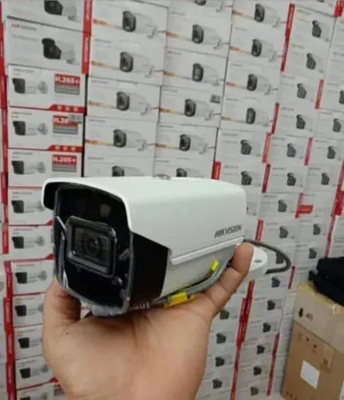 انواع تجهیزات امنیتی/دوربین مداربسته و دزدگیر/ups|دوربین مداربسته|عباسآباد, |دیوار