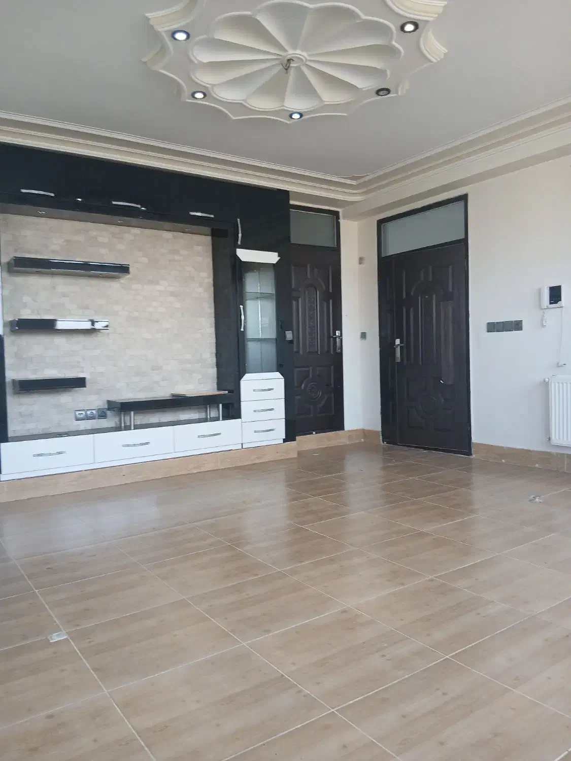 آپارتمان ۸۵ متر تکخواب منطقه گردشگری قره برقع|اجارهٔ آپارتمان|مراغه, |دیوار