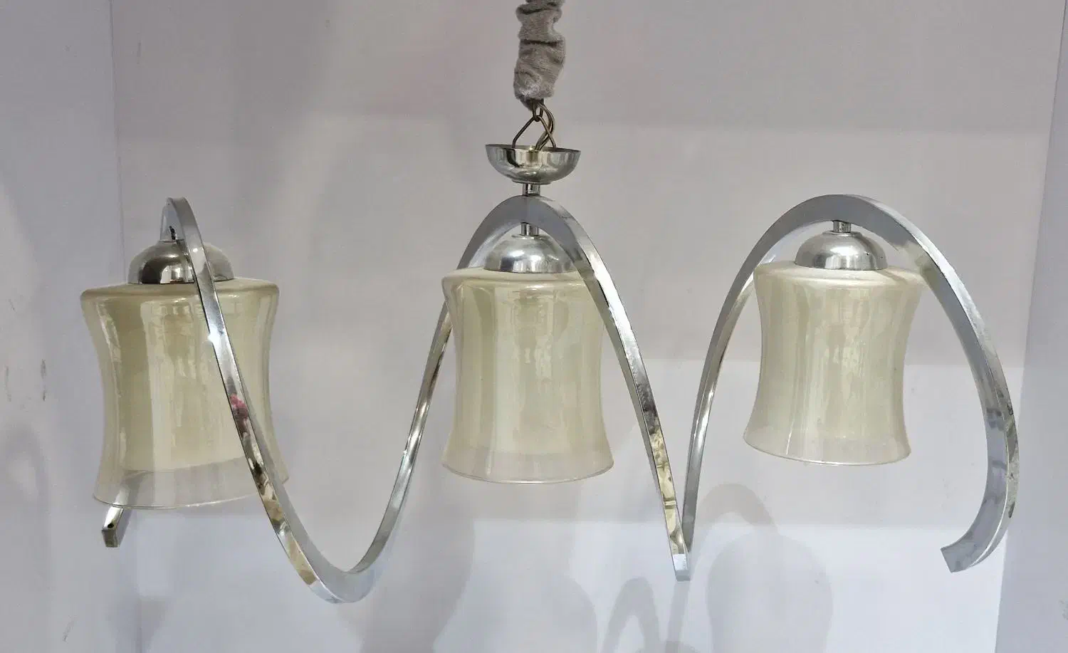 لوستر|لوستر و چراغ آویز|شیراز, سیاه سنگ|دیوار