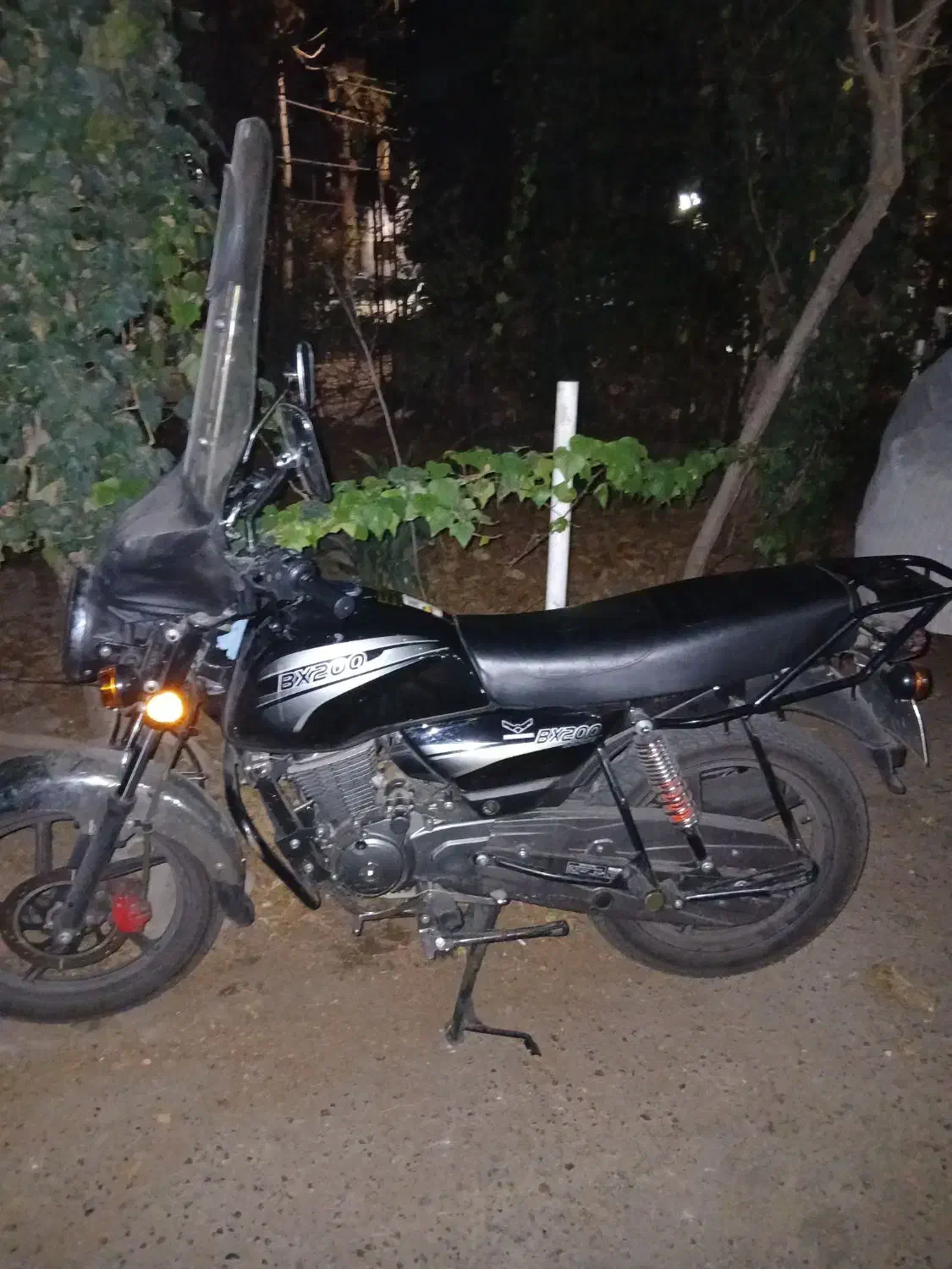 bx 200|موتورسیکلت|تهران, کیانشهر|دیوار