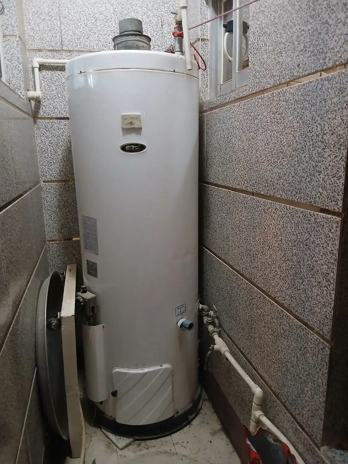 فروش آبگرمکن گازی 220لیتری|آبگرمکن، پکیج، شوفاژ|کردکوی, |دیوار