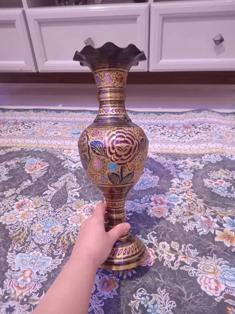 گلدانی برنز|صنایع دستی و سایر لوازم تزئینی|کرج, گلشهر|دیوار