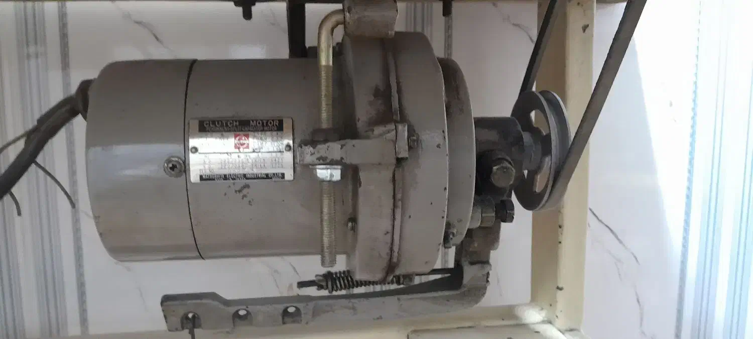 چرخ خیاطی سردوز3نخ دینام بزرگ ژاپنی|چرخ خیاطی و ریسندگی|اهواز, ملاشیه|دیوار