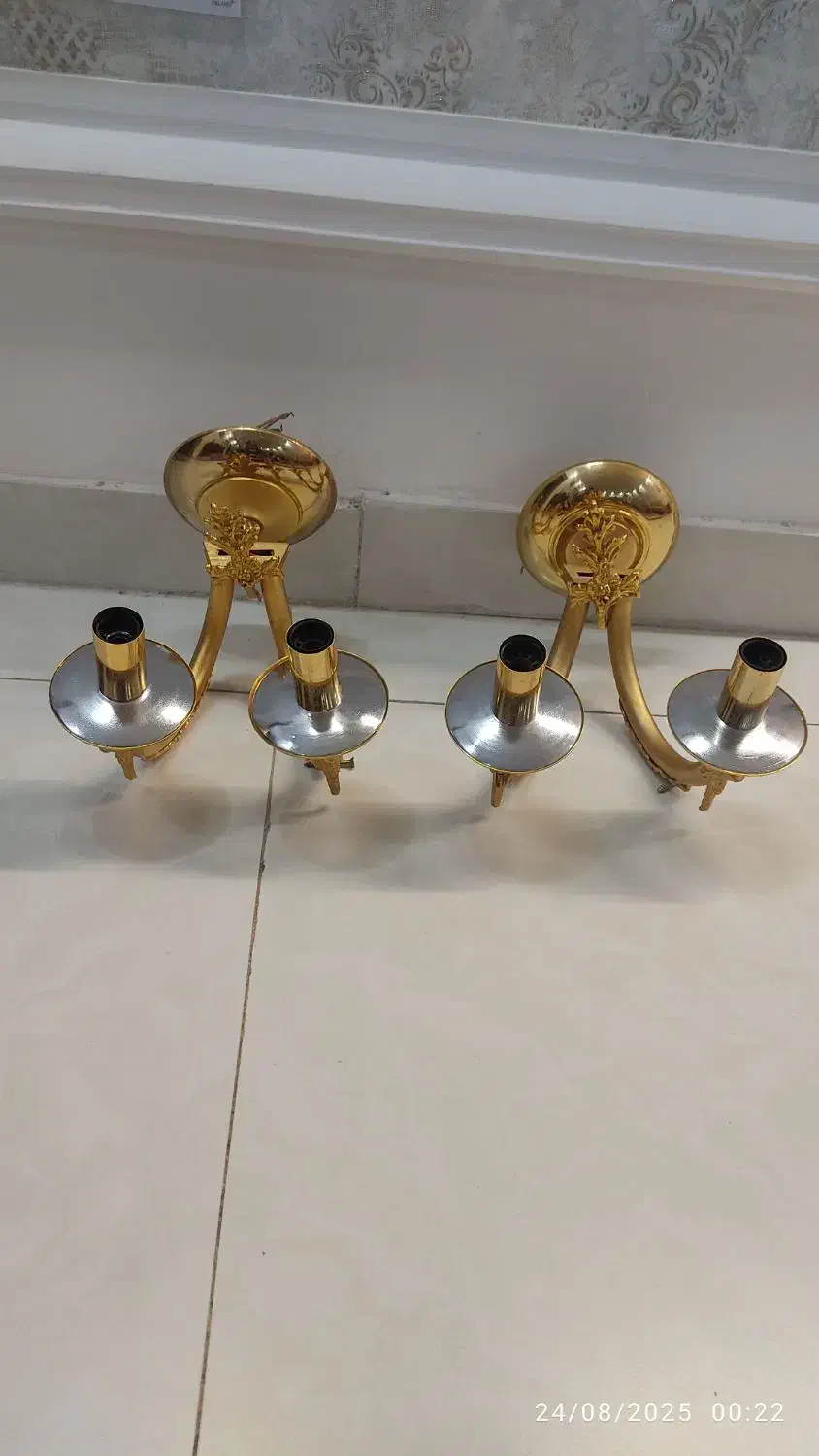 ۲عدد لوستر دیواری آب طلاکاری شده|لوستر و چراغ آویز|ایلام, |دیوار