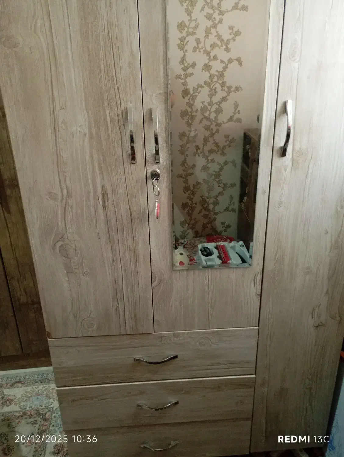 کمد ۳ درب و سه کشو|جاکفشی، کمد، دراور|کرمان, |دیوار