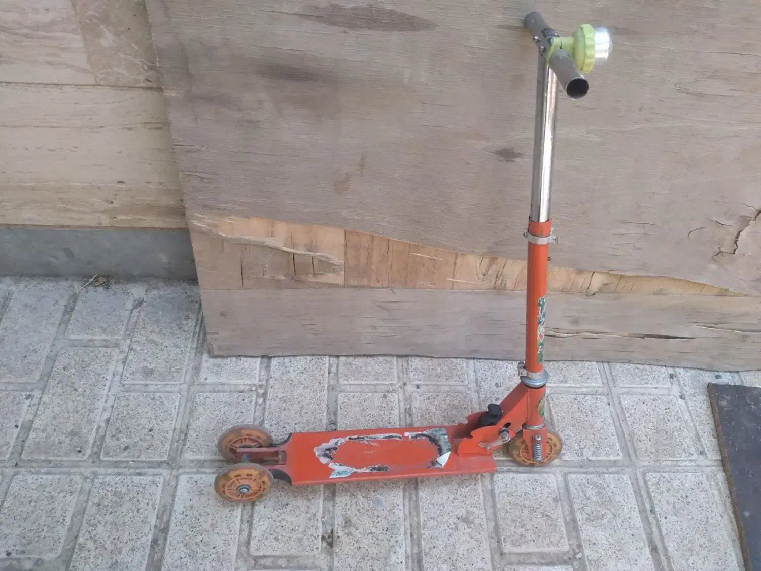 دوچرخه و اسکوتر|دوچرخه، اسکیت، اسکوتر|دلیجان, |دیوار