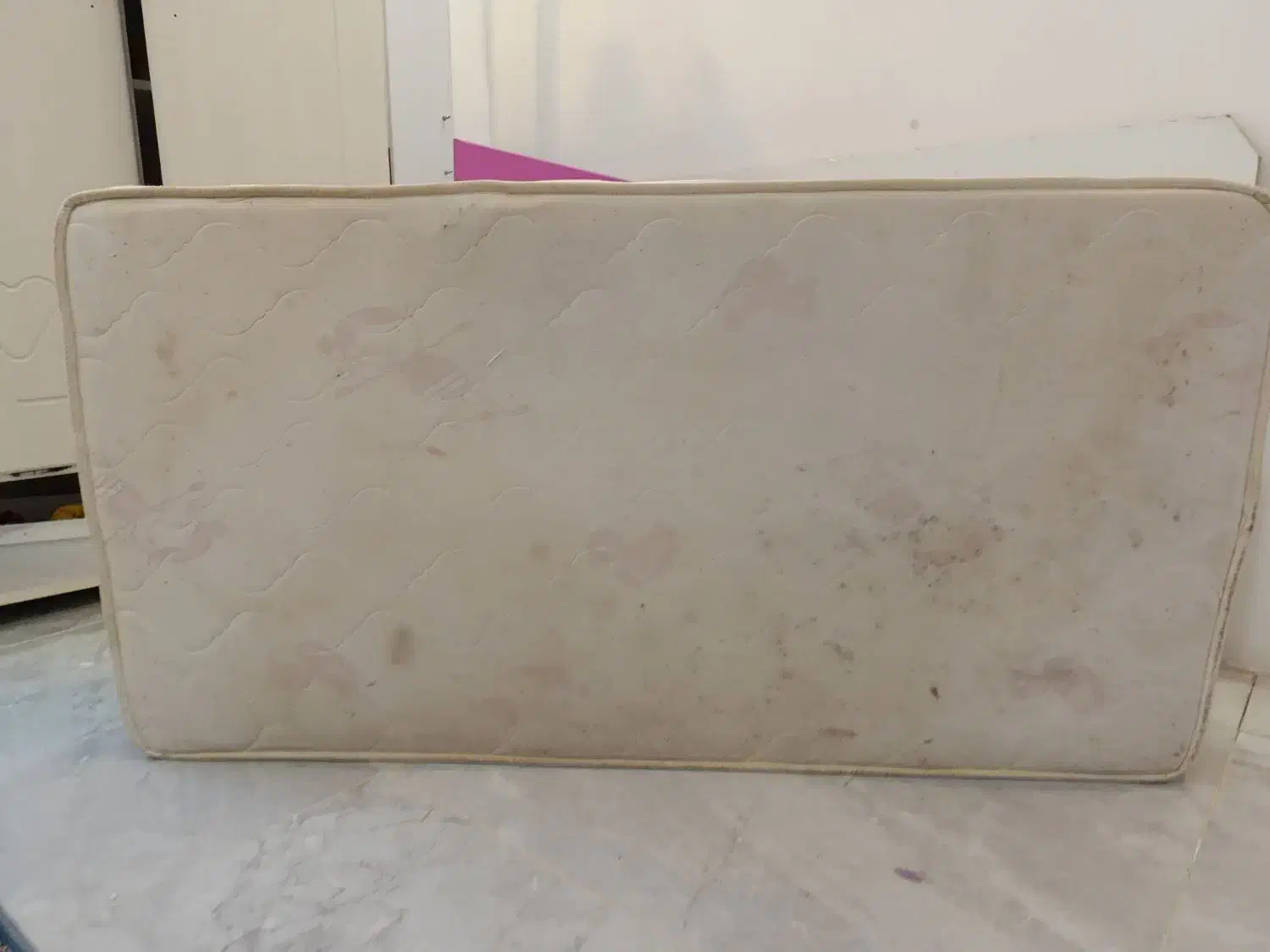 تشک کودک رویا|تخت و صندلی بچه|آستانه اشرفیه, |دیوار