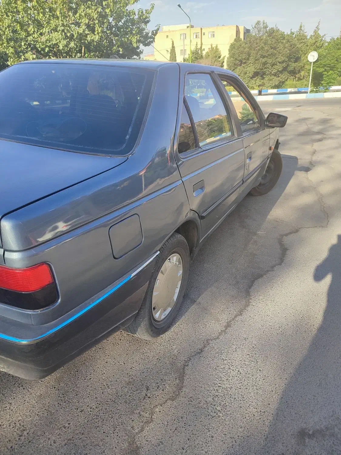 پژو 405 مدل 1395|خودرو سواری و وانت|فولادشهر, C3|دیوار