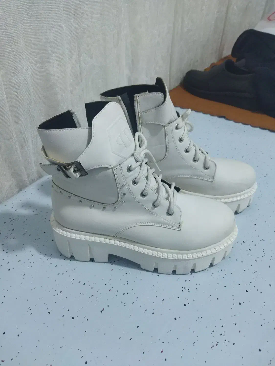 پوت زنانه در حد نو...|کیف، کفش، کمربند|کرج, کمالشهر|دیوار