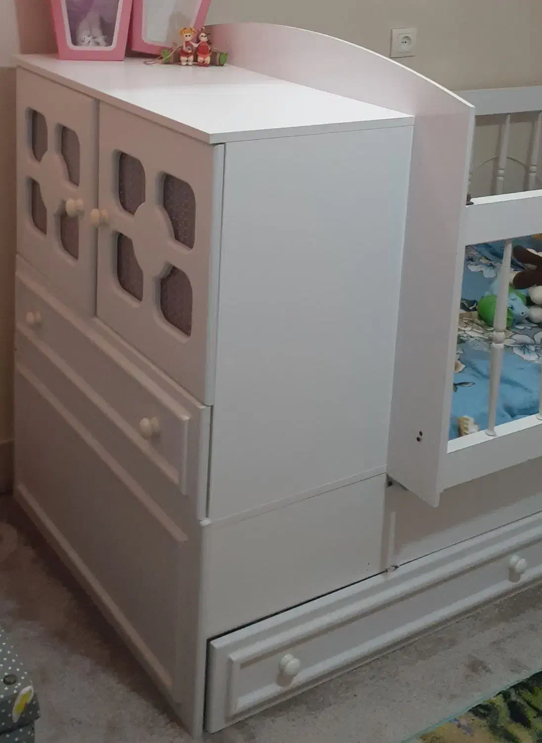 سرویس تخت و کمد چندکاره کودک و نوجوان|تخت و سرویس خواب|اصفهان, باغ فدک|دیوار