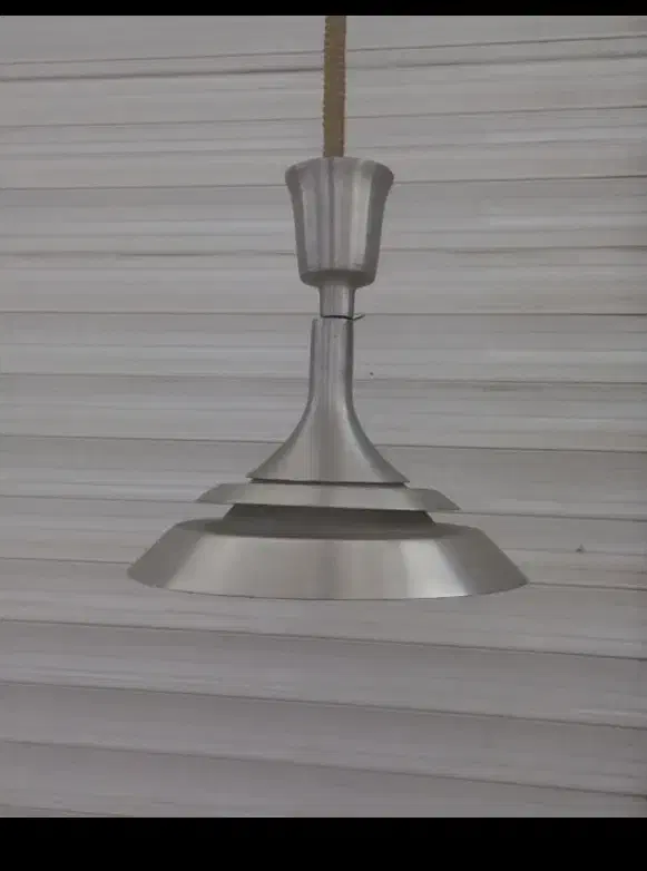 یک جفت چراغ سالن و باغ|لوستر و چراغ آویز|اندیمشک, |دیوار