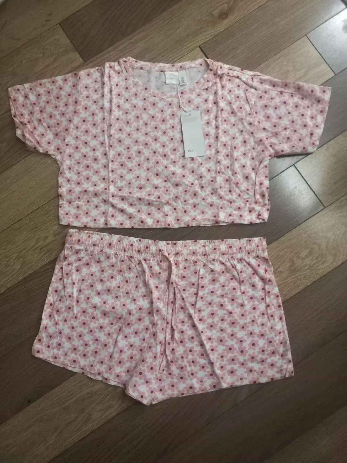 کراپ با شورتک ست|لباس|فردیس, فردیس|دیوار