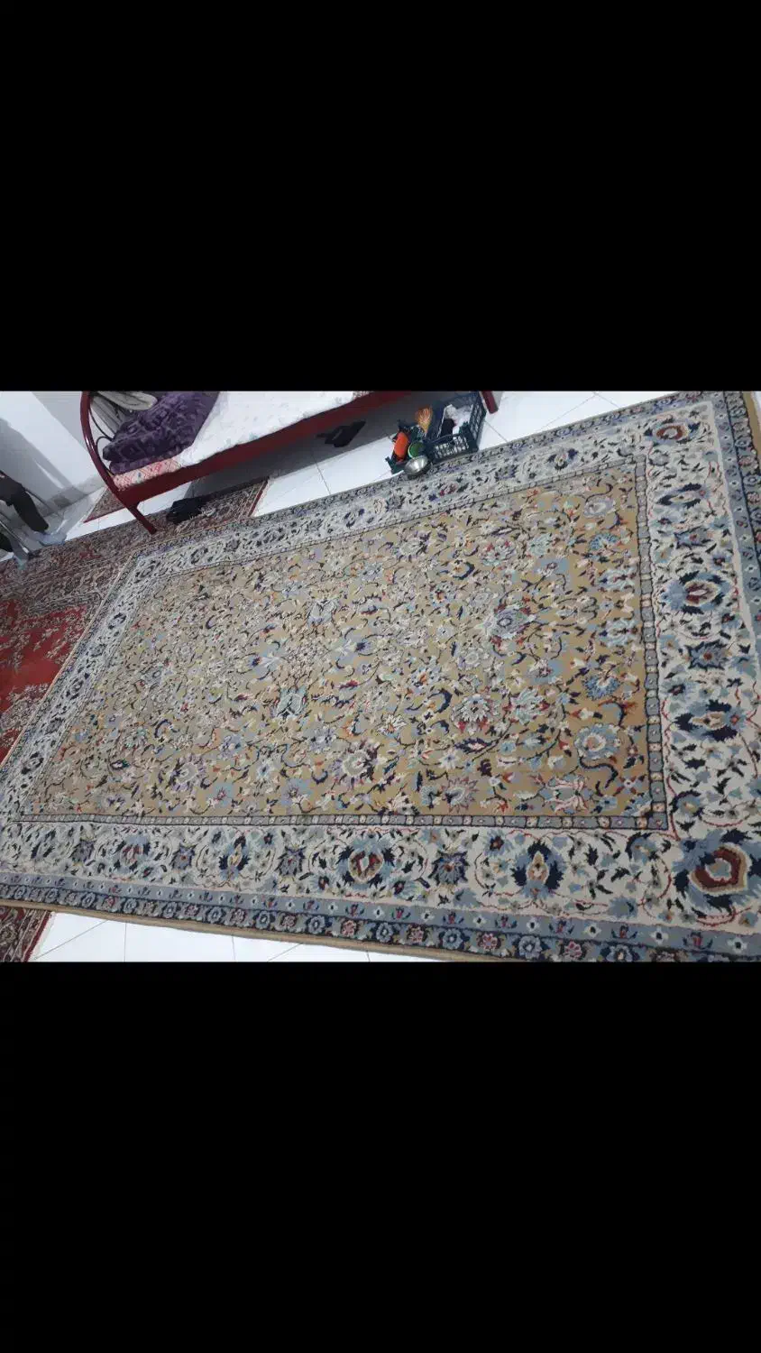 دو تخته فرش کارکرده|فرش|رشت, دروازه لاکان|دیوار