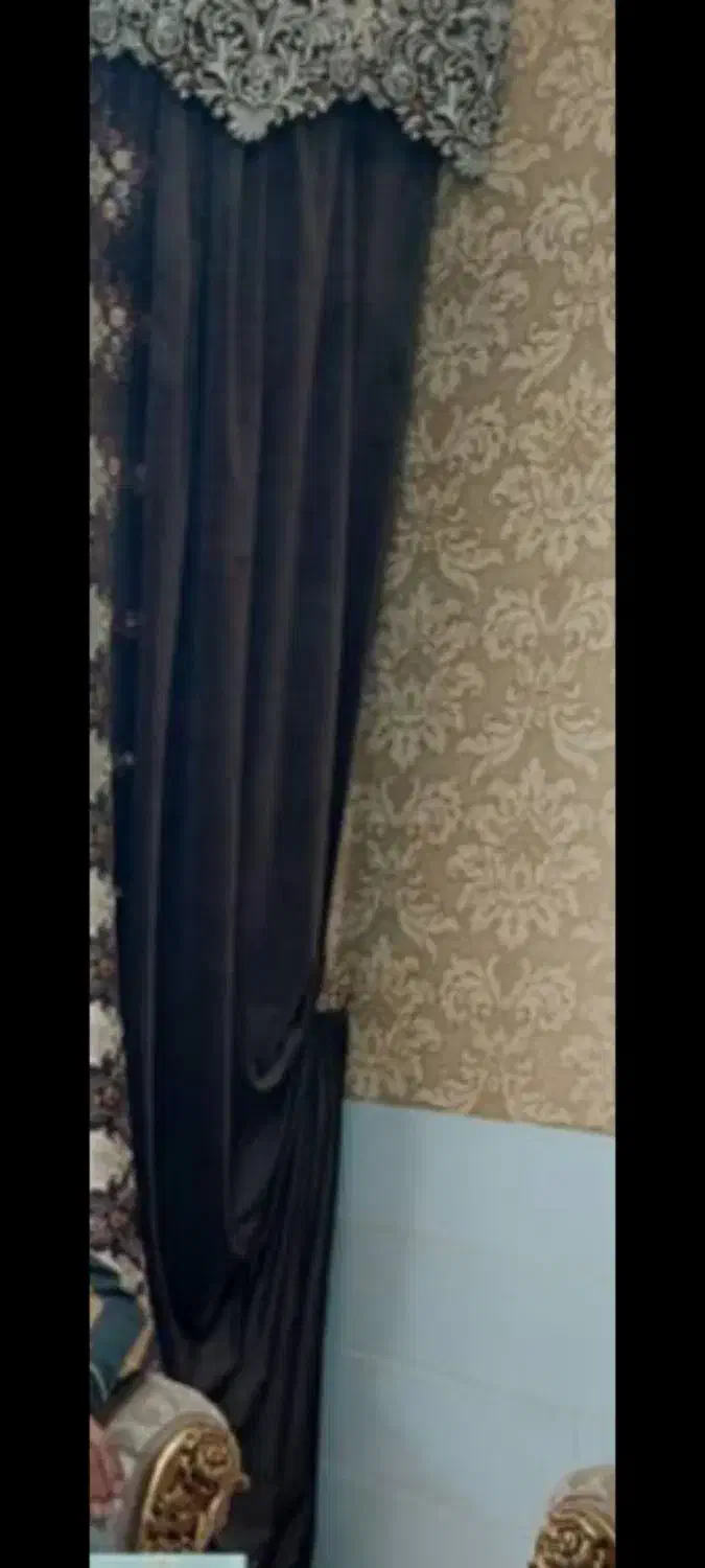 کنار پرده|پرده، رانر، رومیزی|قره چای, |دیوار