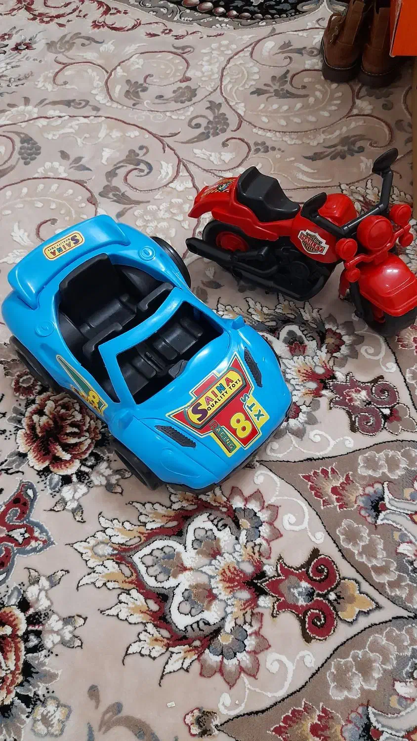 تراکتور وماشین|اسباببازی بچه|گناباد, |دیوار