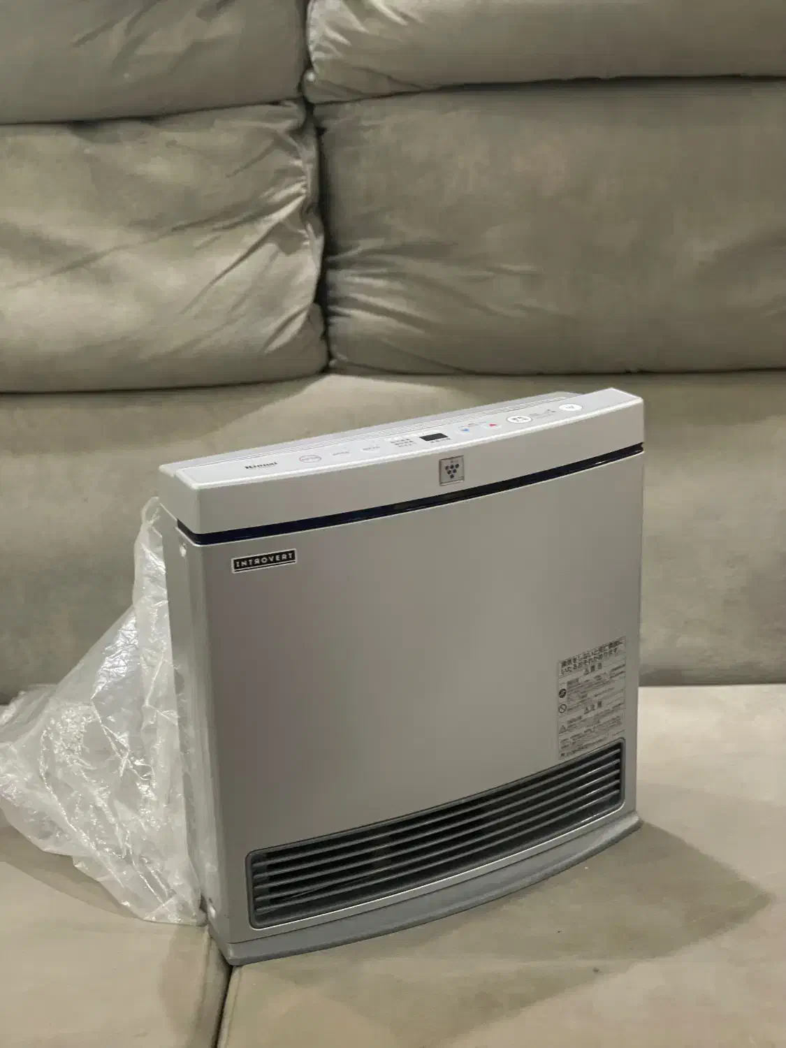 بخاری گازی ژاپنی ( طوسی )|بخاری، هیتر، شومینه|رشت, دیلمان|دیوار