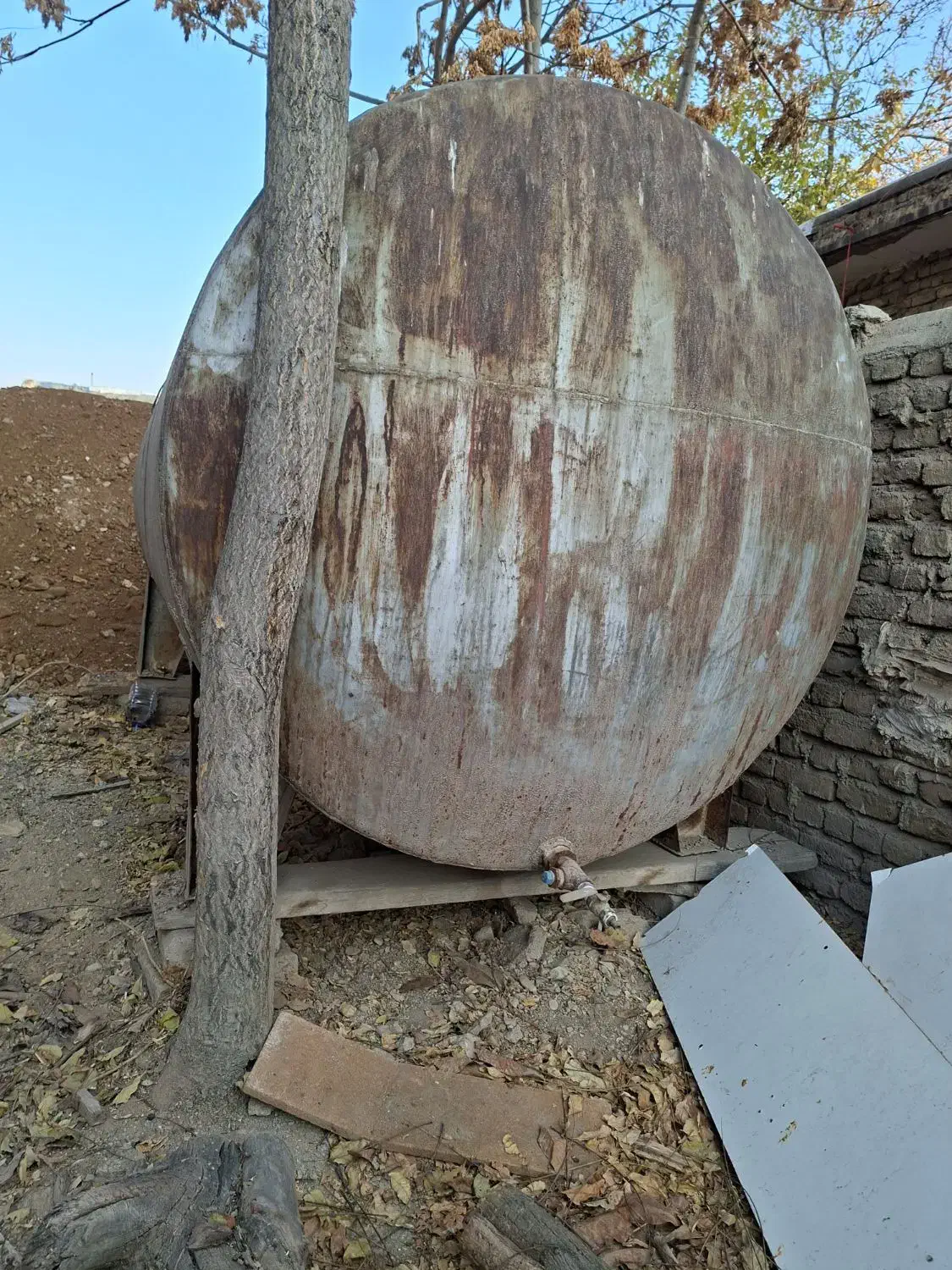 تانکر ۶۰۰۰ لیتری|مصالح و تجهیزات ساختمان|کرج, کمالشهر|دیوار