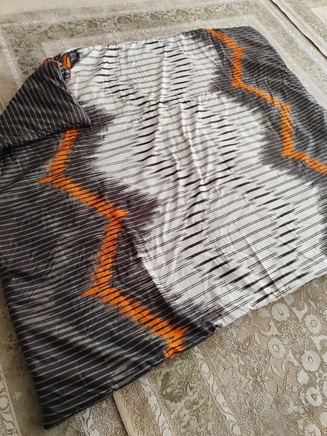 رو تختی نو نو بدون استفاده|سرویس روتختی|همدان, |دیوار