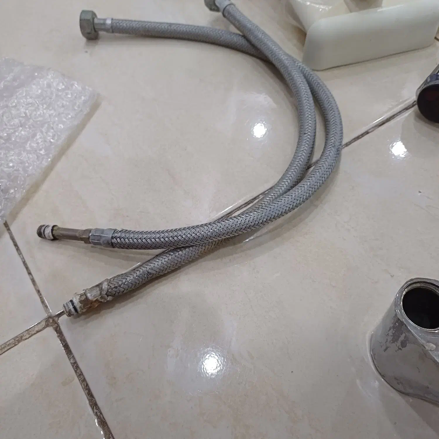 شیر سینک|لوازم سرویس بهداشتی|گلبهار, شهر جدید گلبهار|دیوار